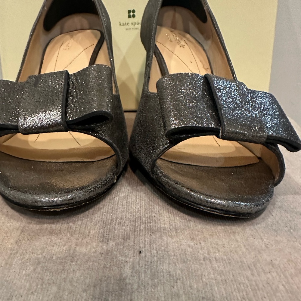Kate Spade โ ๏ธ shoes - Picture 3 of 10